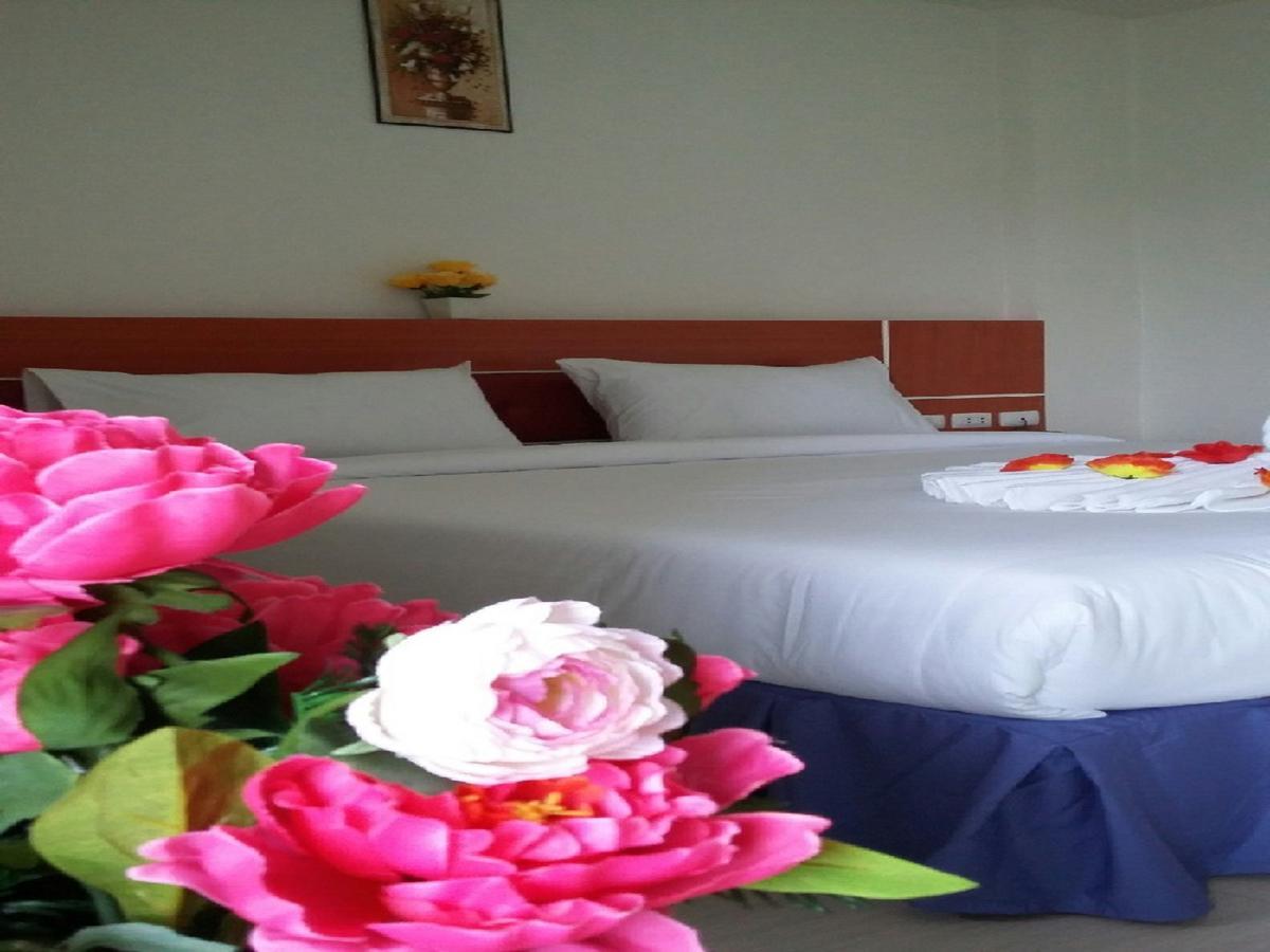 Fulla Place Patong Dış mekan fotoğraf