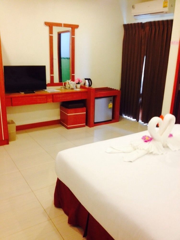 Fulla Place Patong Dış mekan fotoğraf